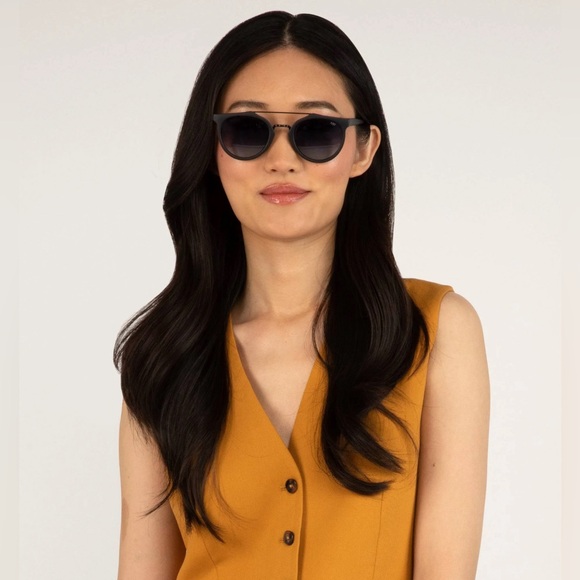 Matt & Nat unisex sunglasses - Picture 4 of 4